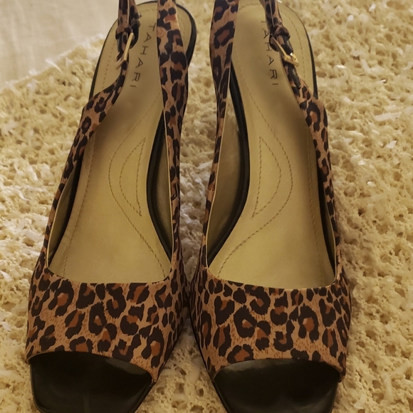 Sold - Picture 2 of 7